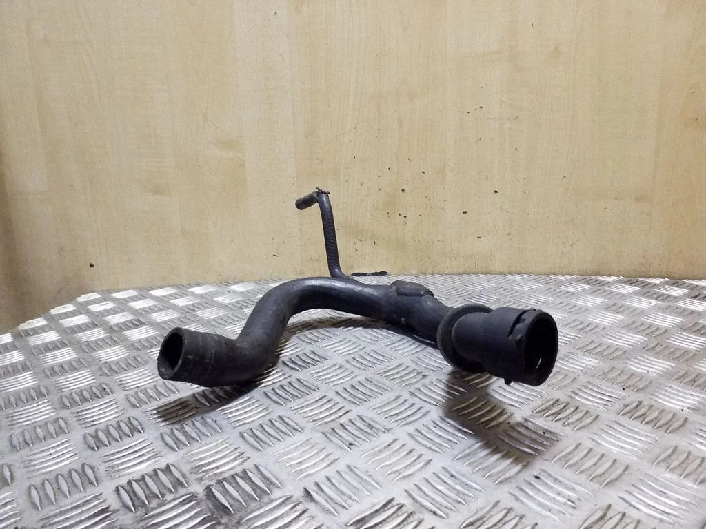 Engine coolant pipe/hose 4B0121101G