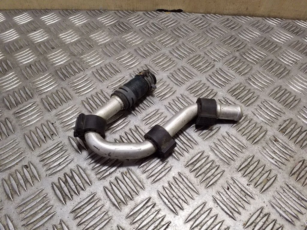 Mootori jahutusvedeliku toru / voolik 7L0815985 – Audi Q7 4L (2005-2015)
