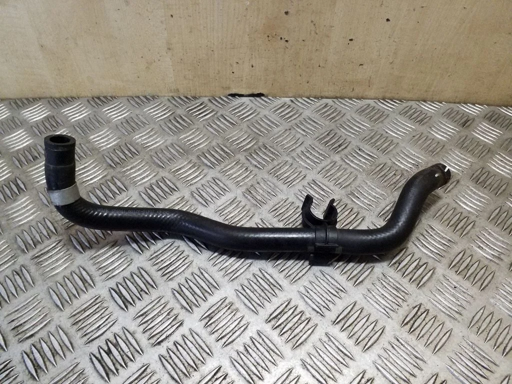 Engine coolant pipe/hose 25450J2500
