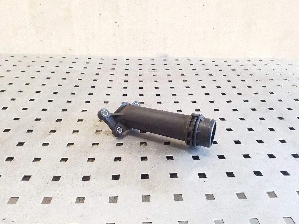 Engine coolant pipe/hose 11127810707