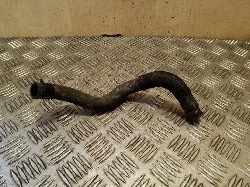 Engine coolant pipe/hose 25185198