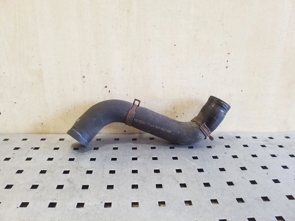 Engine coolant pipe/hose 25927044
