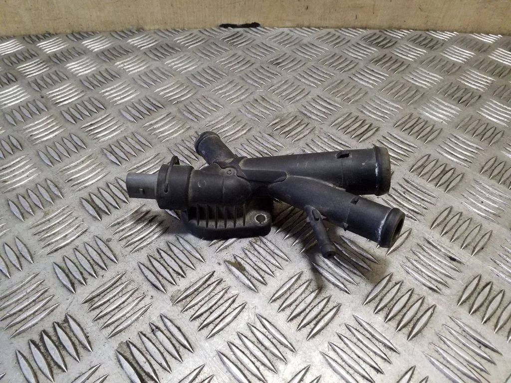 Engine coolant pipe/hose 03L121131AA