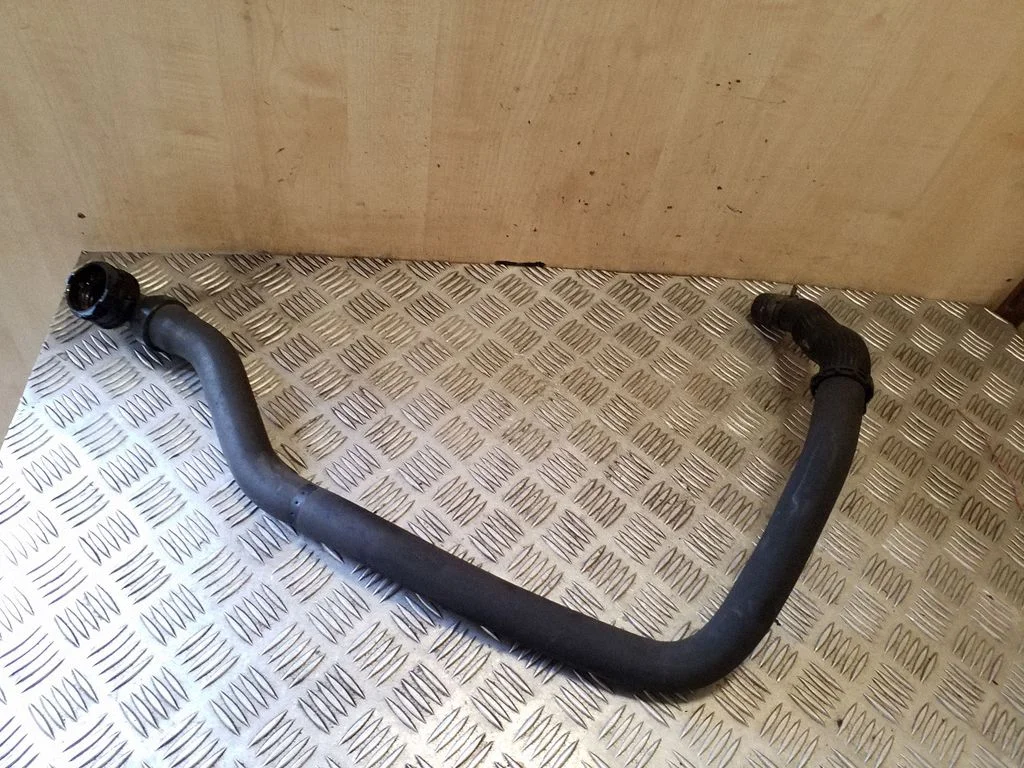 Engine coolant pipe/hose – Citroen C4 Grand Picasso (2013-2018)