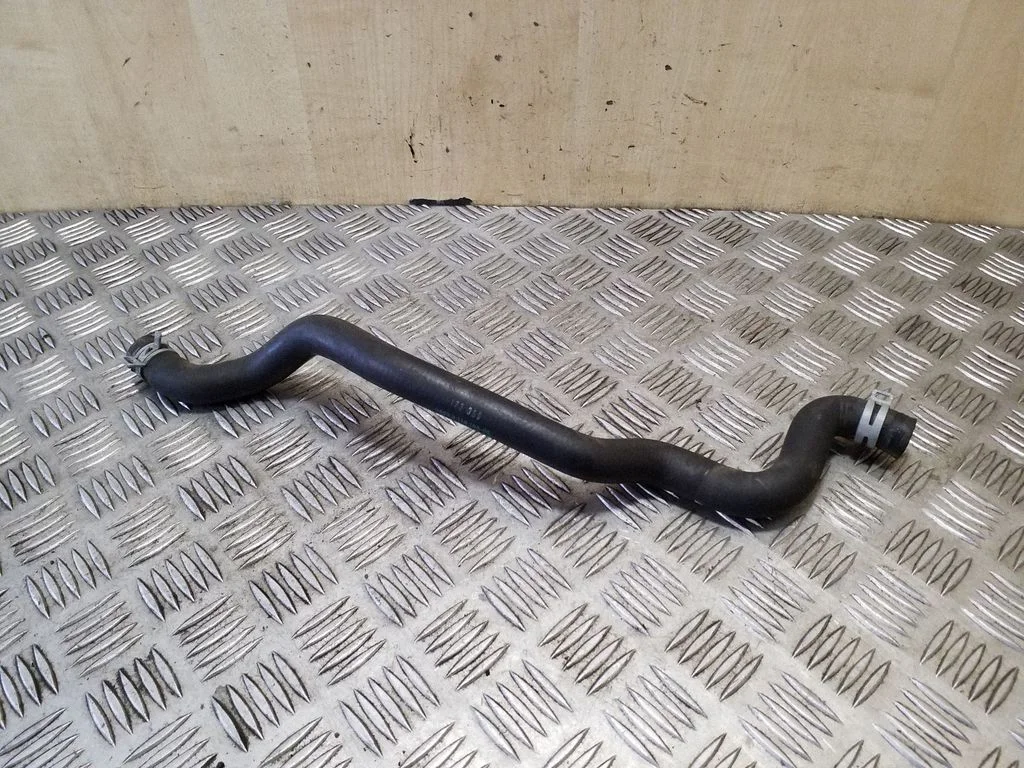Engine coolant pipe/hose 64539119168