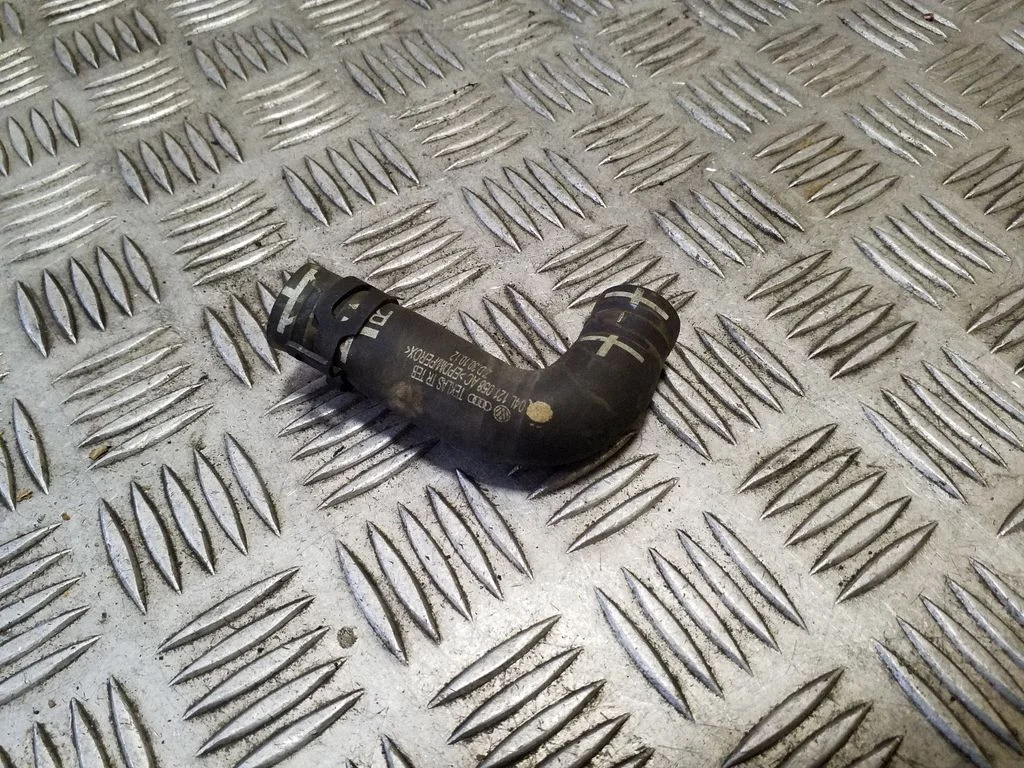 Engine coolant pipe/hose 04L121058AC