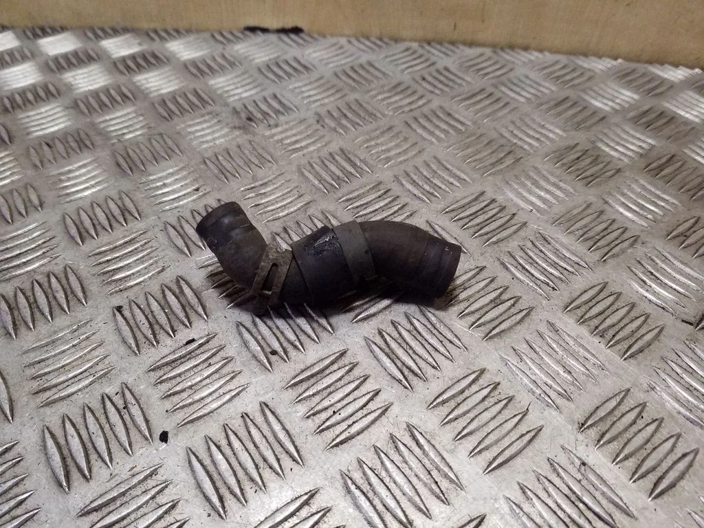 Engine coolant pipe/hose 5Q0122073H