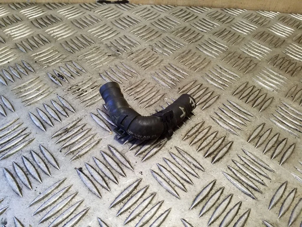Engine coolant pipe/hose 04L121058AM