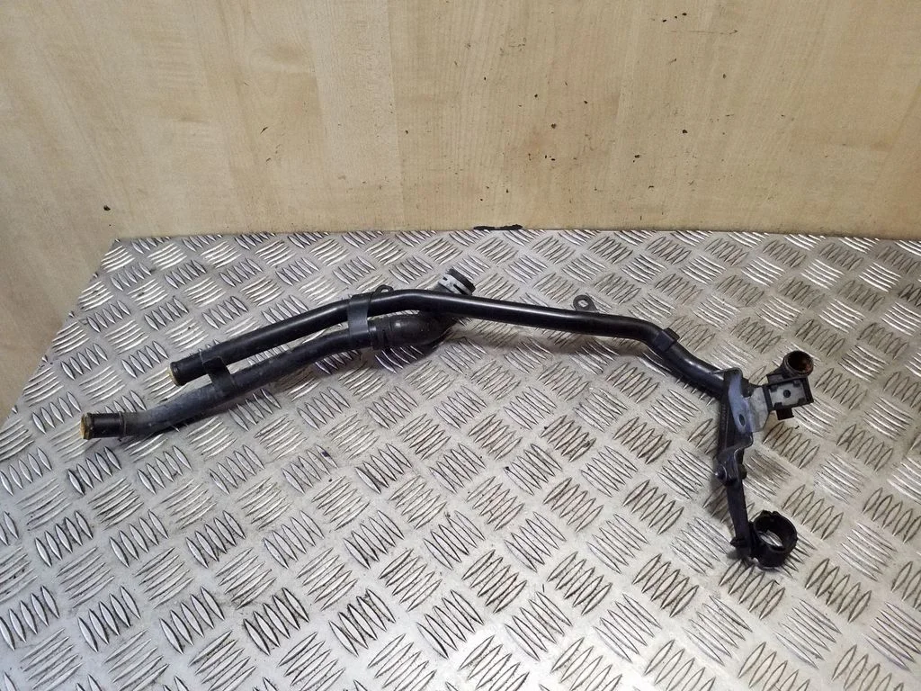 Engine coolant pipe/hose 5Q0121070AF