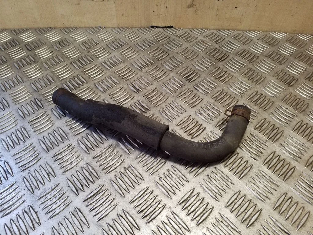 Engine coolant pipe/hose 256502F000