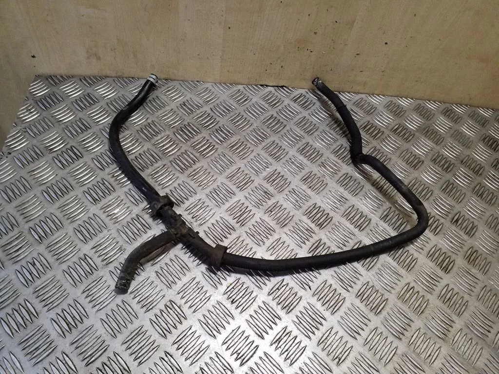 Mootori jahutusvedeliku toru / voolik A1645004175
