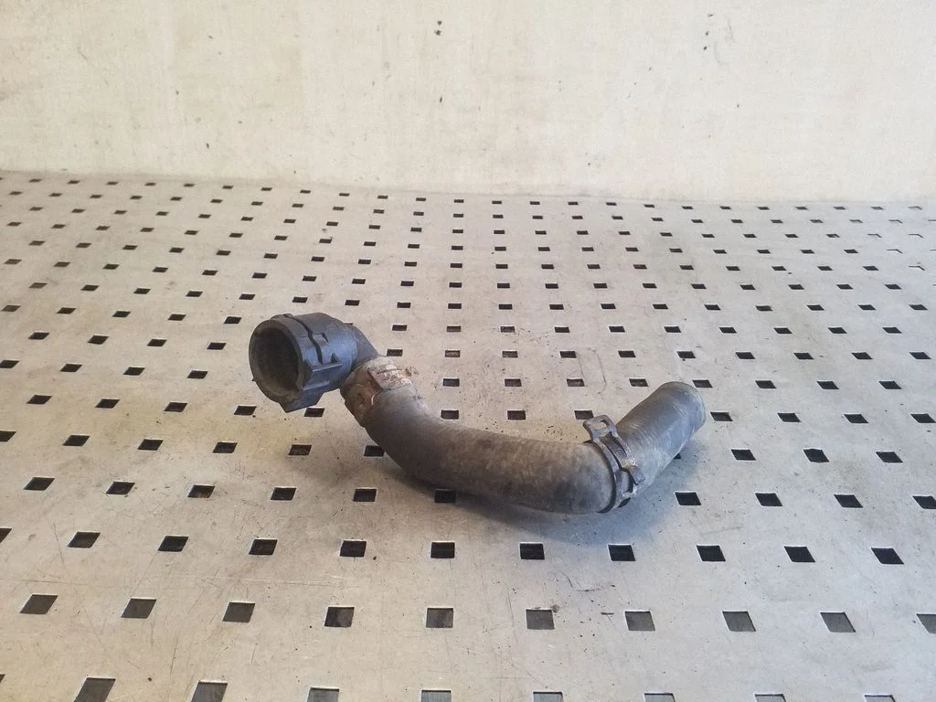 Engine coolant pipe/hose 1K0122157A