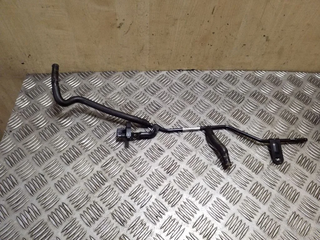 Engine coolant pipe/hose 5Q0121064BB