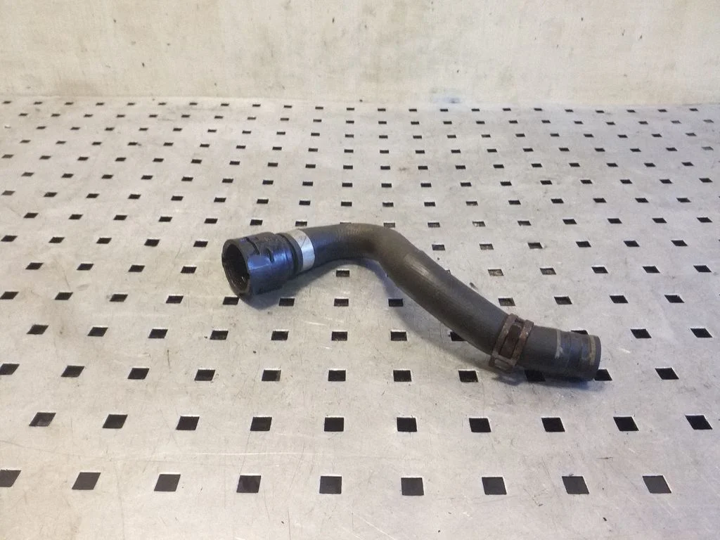 Engine coolant pipe/hose 5Q0122101S