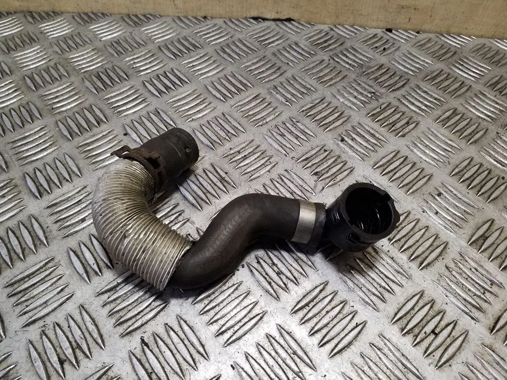 Engine coolant pipe/hose 5Q0122073AL