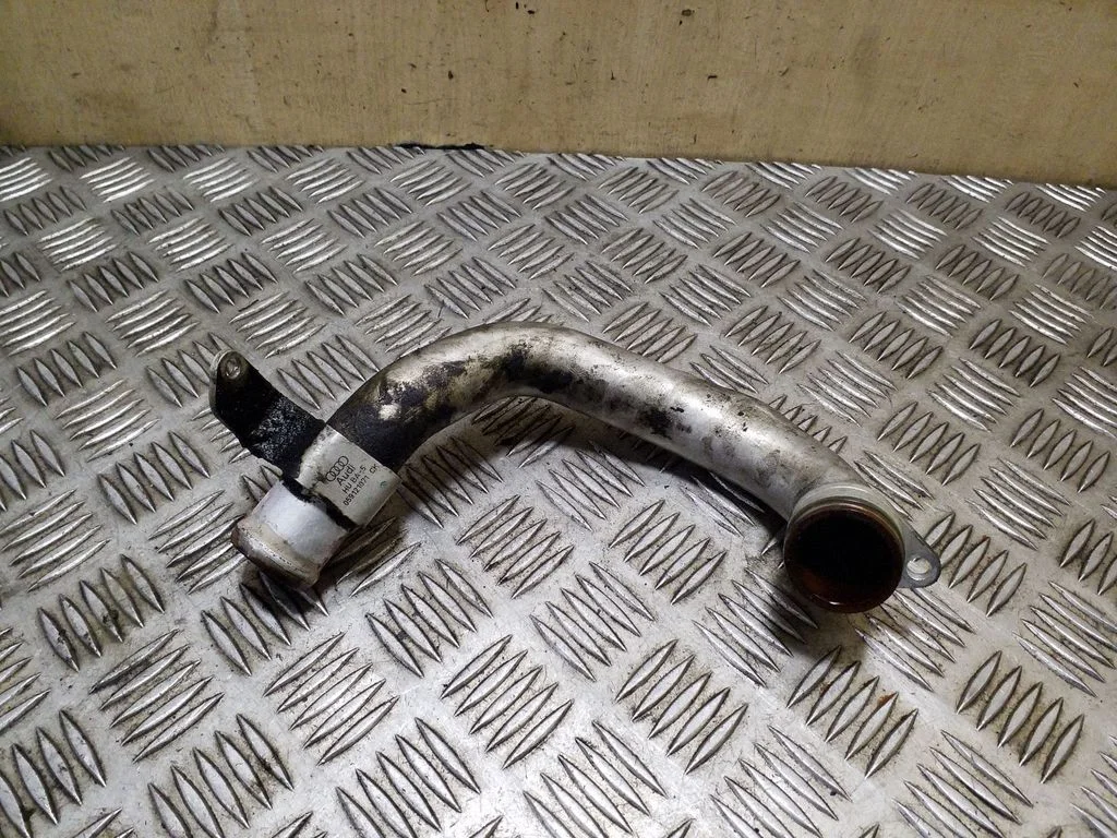 Engine coolant pipe/hose 059121071CK