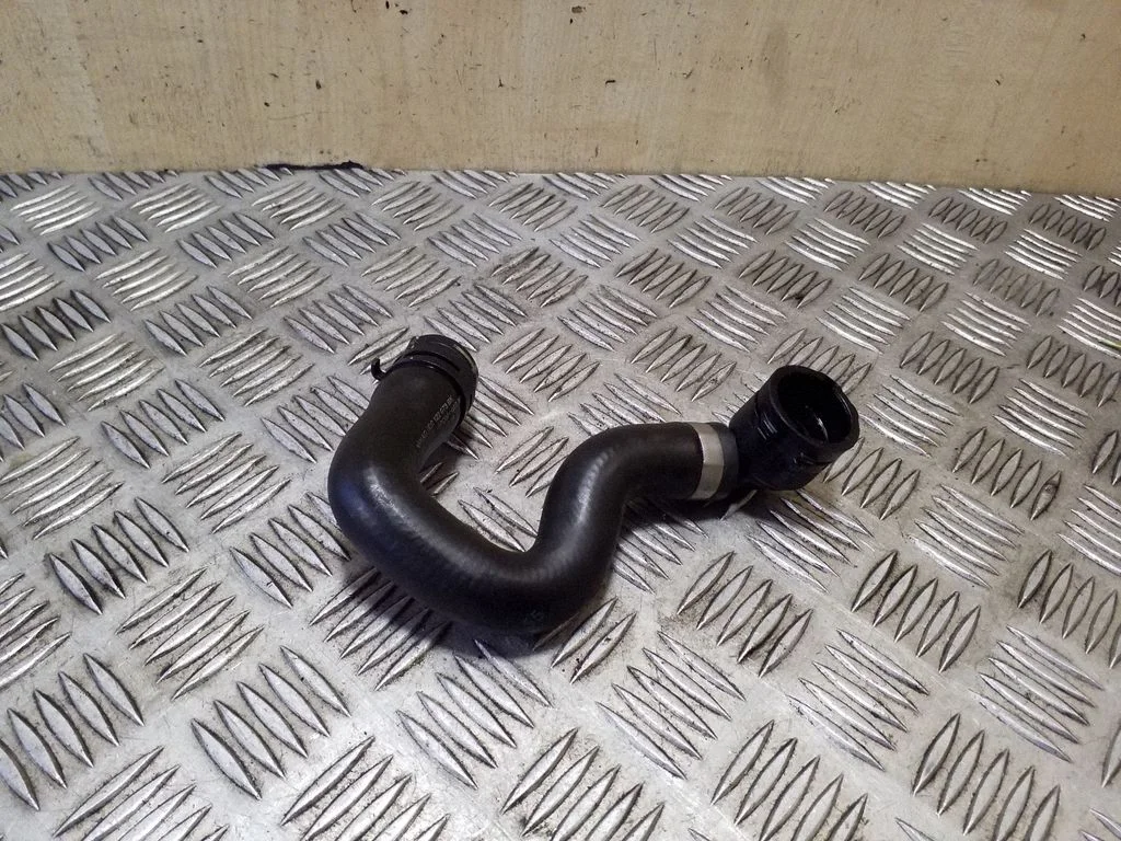 Engine coolant pipe/hose – Skoda Octavia Mk4 (2019-)