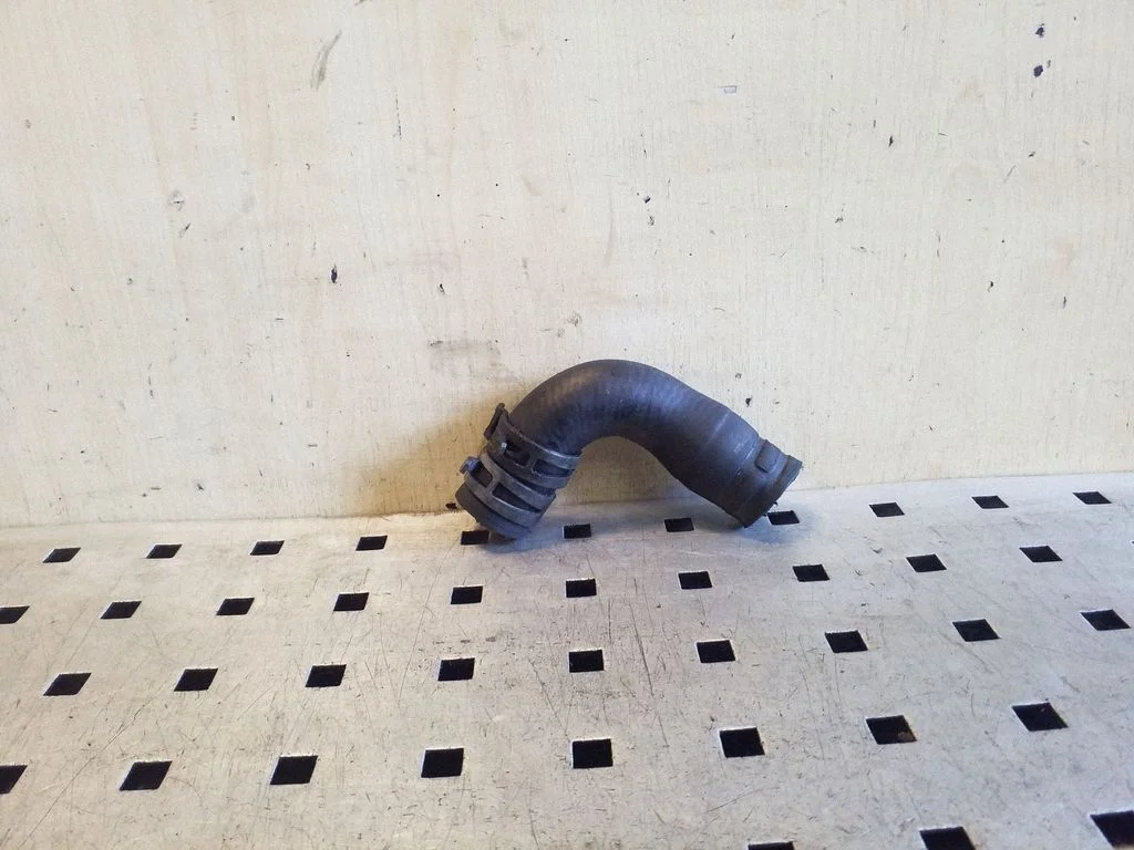 Engine coolant pipe/hose 059121103H