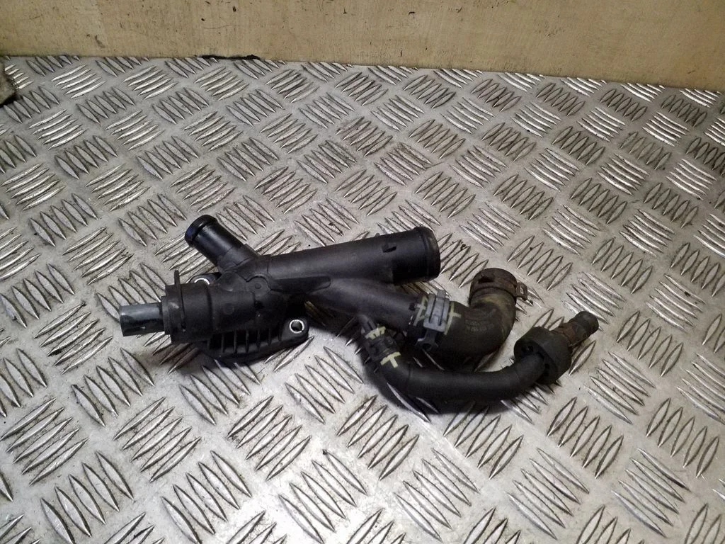 Engine coolant pipe/hose 03L121131AA