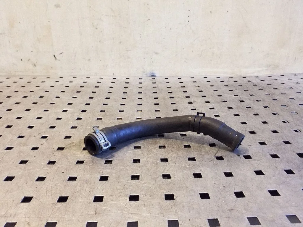 Engine coolant pipe/hose 3C0121058AR