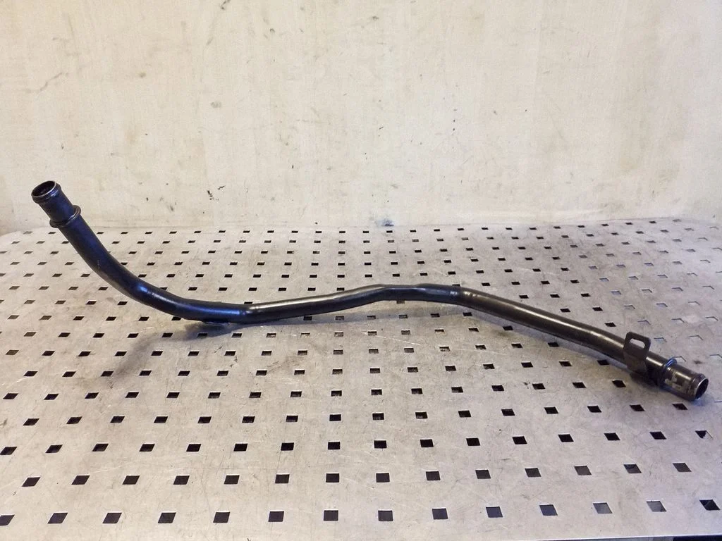 Engine coolant pipe/hose 5N0121070F