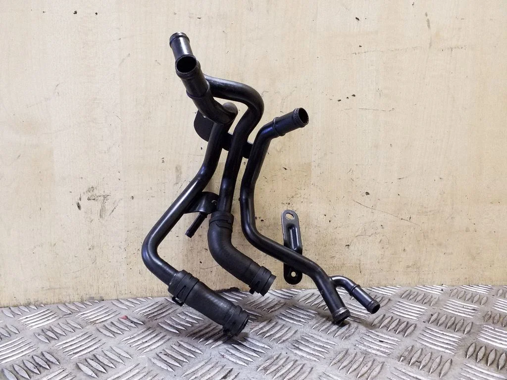 Engine coolant pipe/hose 04L121064AM