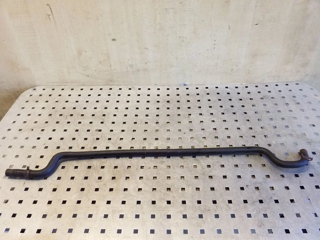 Engine coolant pipe/hose PCH501072