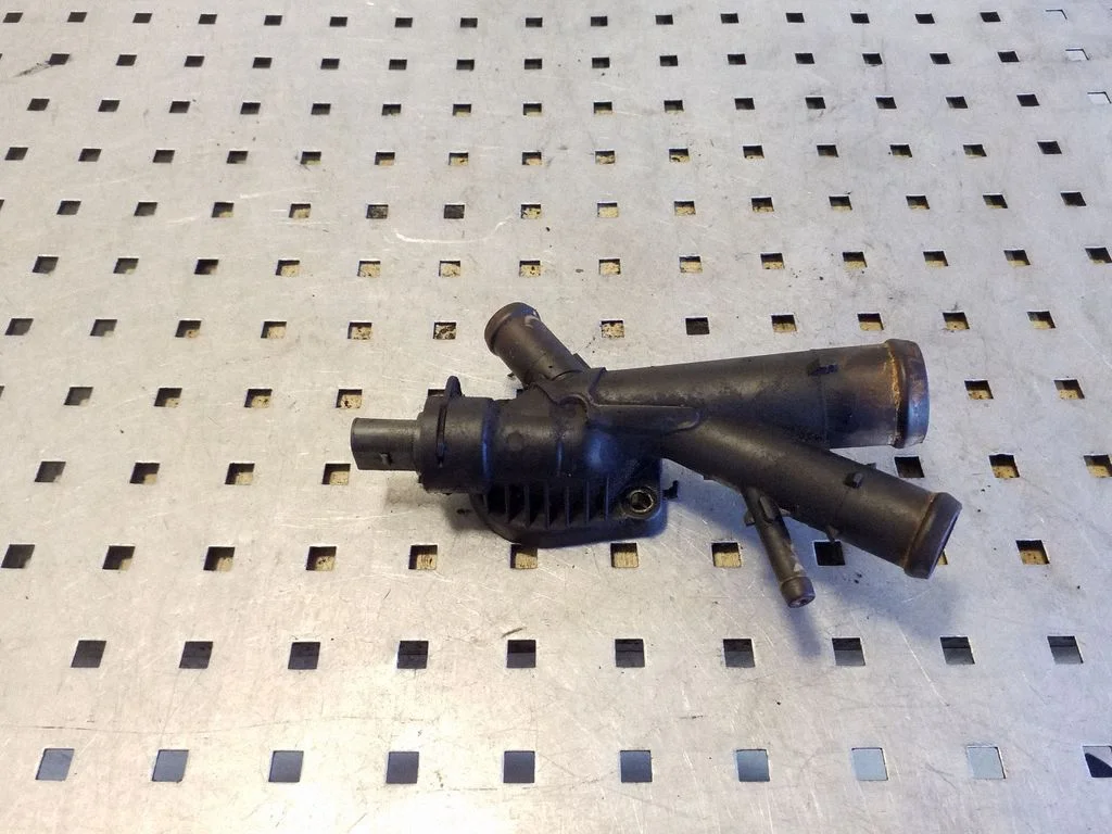 Engine coolant pipe/hose 03L121131AA