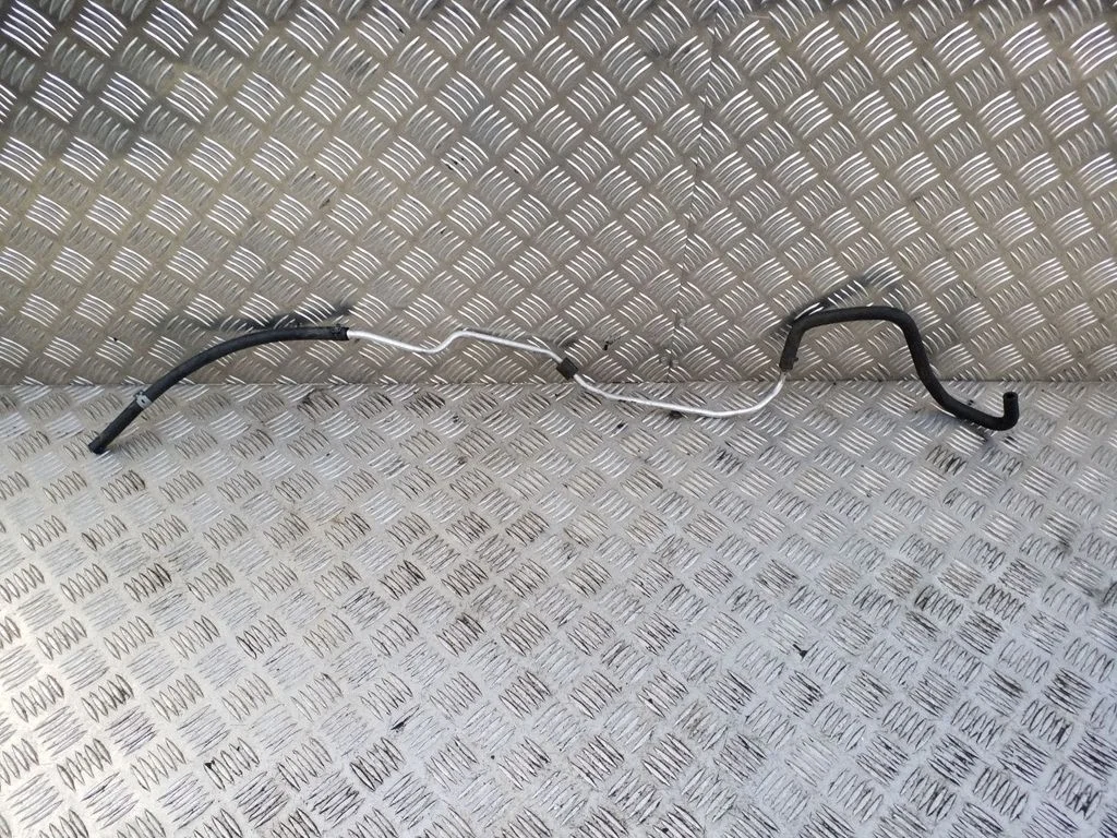 Engine coolant pipe/hose – Mercedes-Benz E-Class W212 (2009-2016)