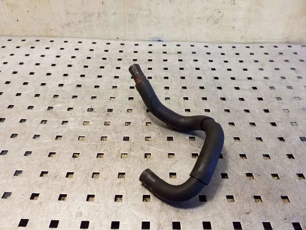 Engine coolant pipe/hose 079TAP
