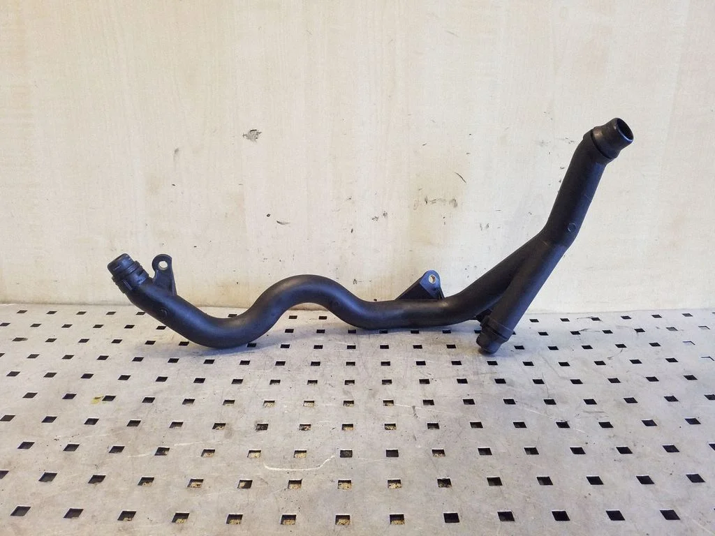Engine coolant pipe/hose 11537787379