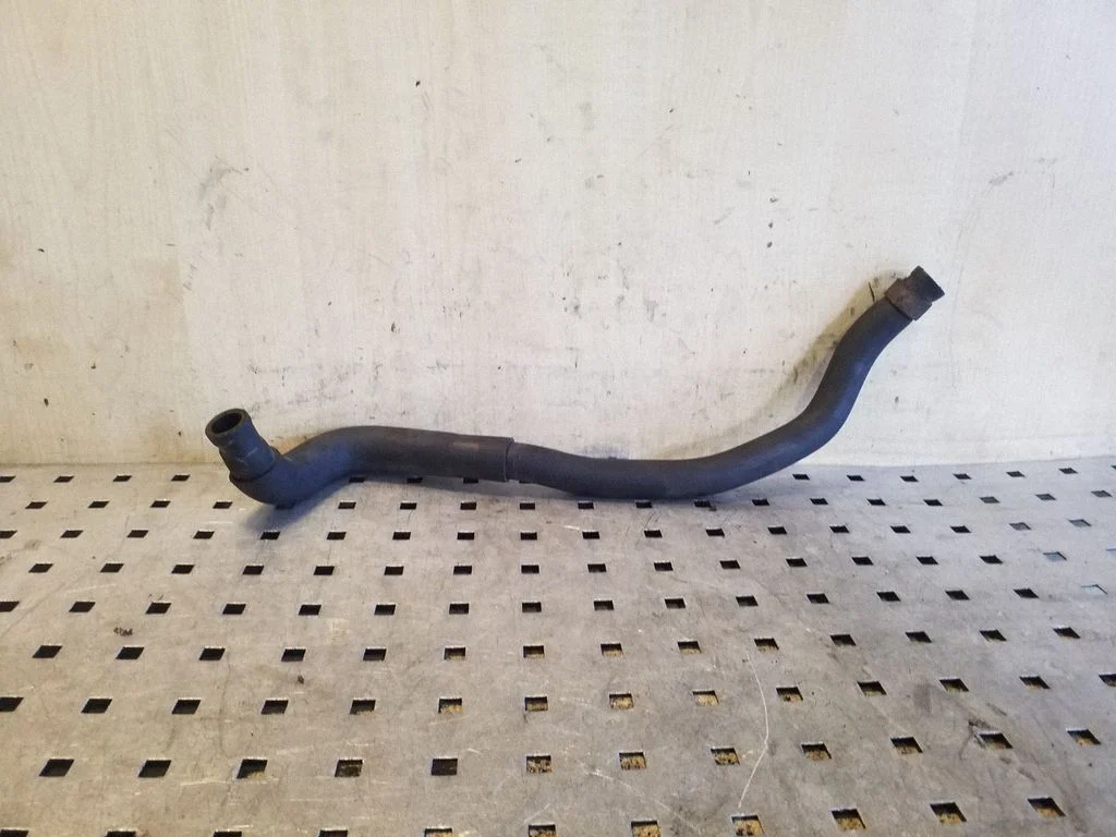 Engine coolant pipe/hose 07925TNS
