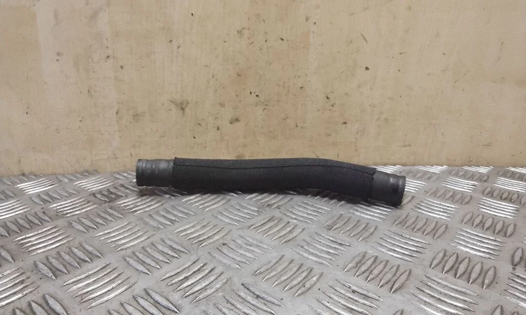 Engine coolant pipe/hose – Audi A8 S8 D4 4H (2010-2016)