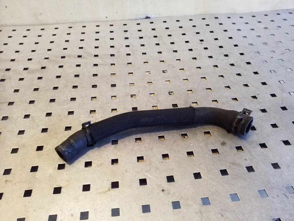 Engine coolant pipe/hose 4H0121447AC – Audi A8 S8 D4 4H (2010-2016)
