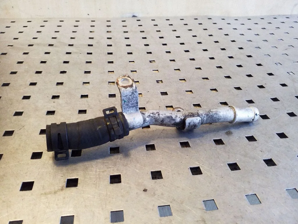 Engine coolant pipe/hose 059121542H – Audi A8 S8 D4 4H (2010-2016)