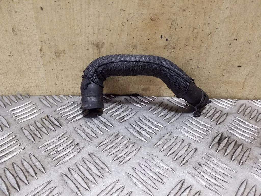 Engine coolant pipe/hose – Audi A8 S8 D4 4H (2010-2016)