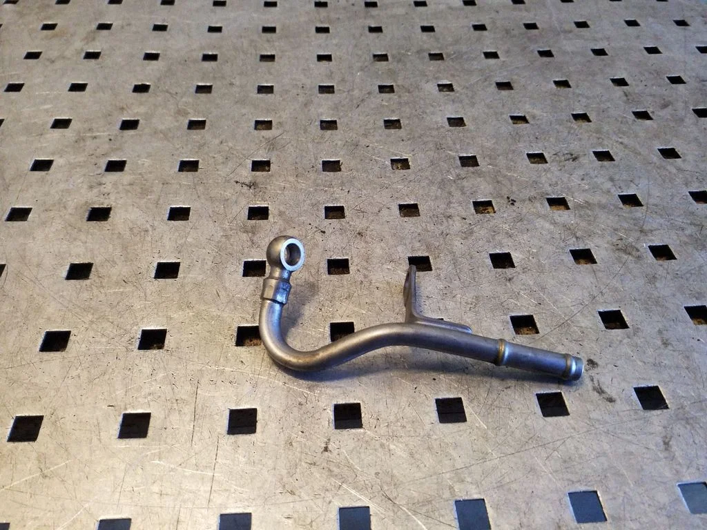 Engine coolant pipe/hose 059121399K