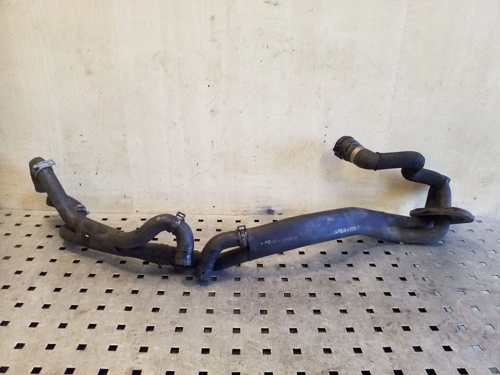 Engine coolant pipe/hose 8K0819345F