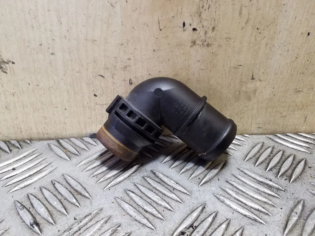 Engine coolant pipe/hose 5Q0121619A