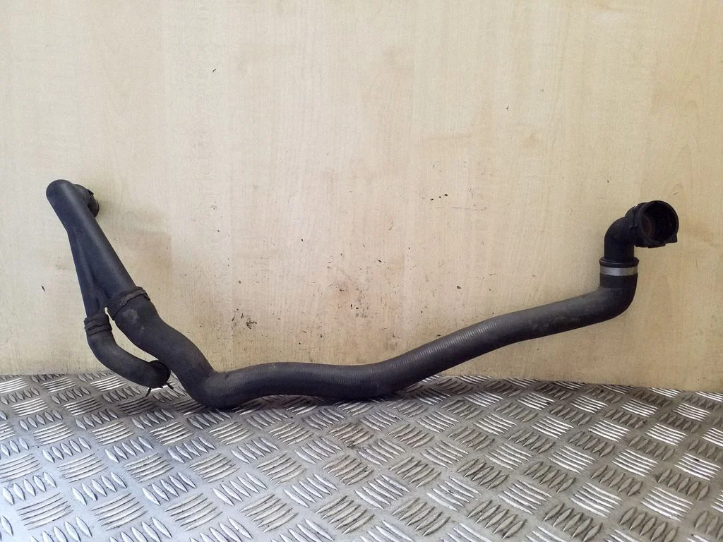 Engine coolant pipe/hose 5Q0121619B