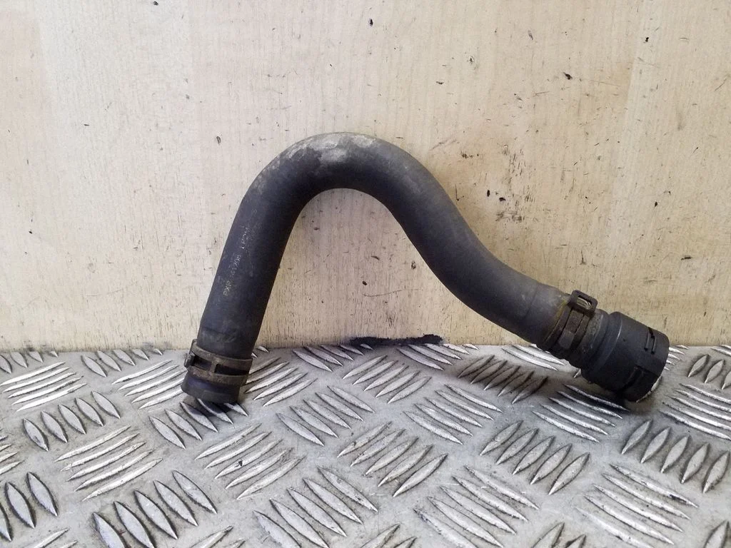 Engine coolant pipe/hose 5Q0122051BA