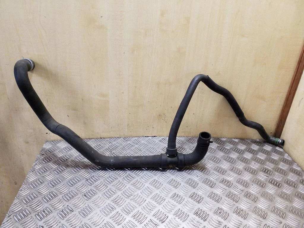 Engine coolant pipe/hose – Renault Scenic III - Grand scenic III (2009-2016)