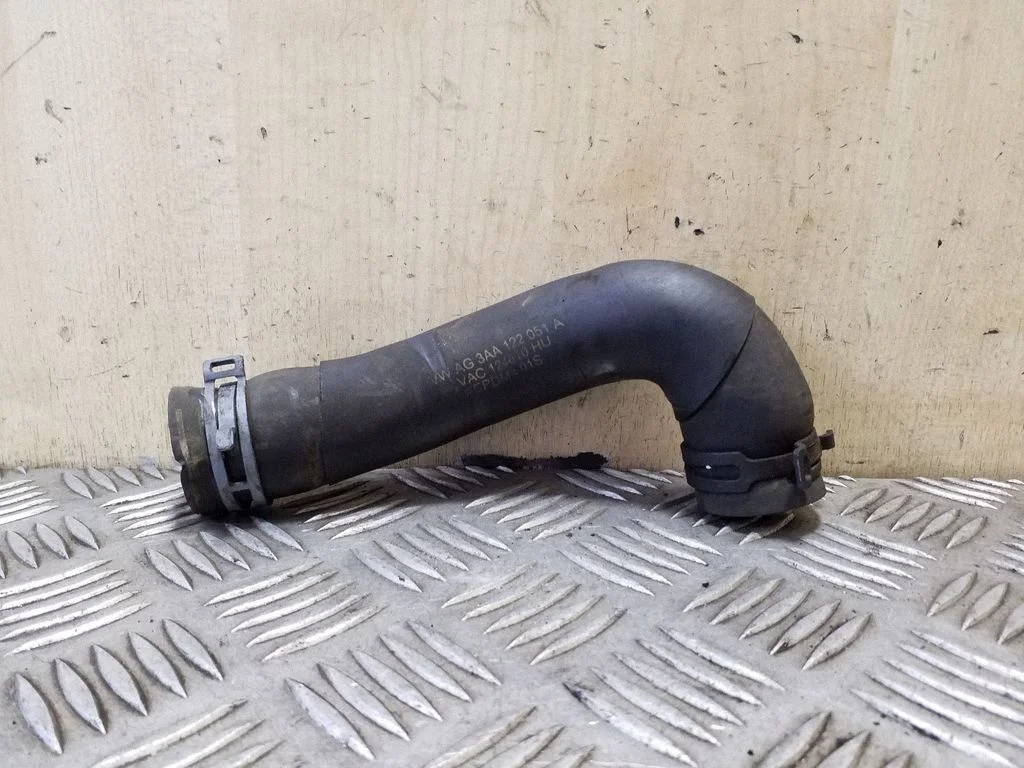 Engine coolant pipe/hose 3AA122051A