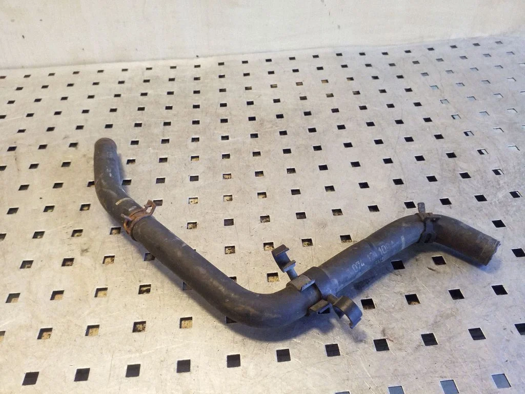 Engine coolant pipe/hose 074121109A