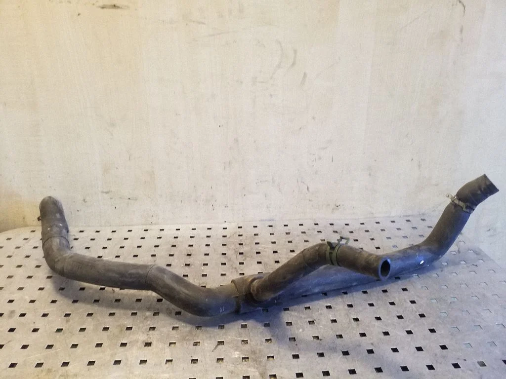 Engine coolant pipe/hose 074121101H
