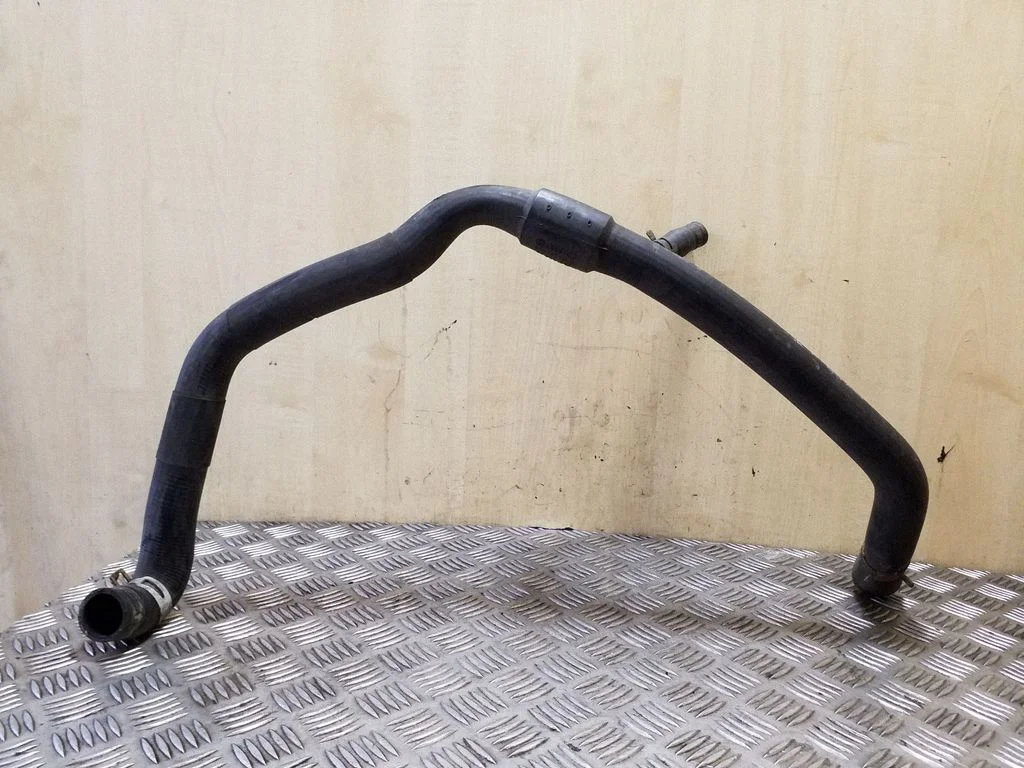 Engine coolant pipe/hose 074121101H