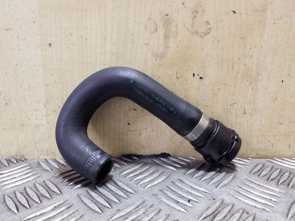 Engine coolant pipe/hose 11537791170