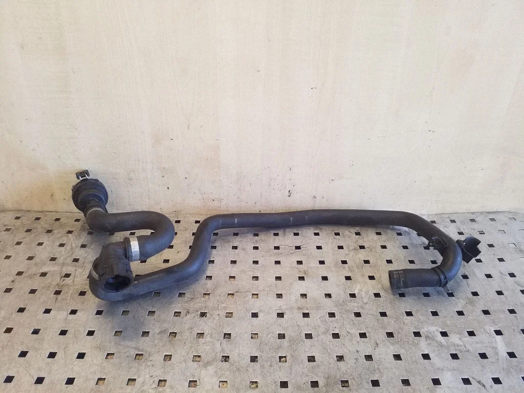 Engine coolant pipe/hose 64213422606