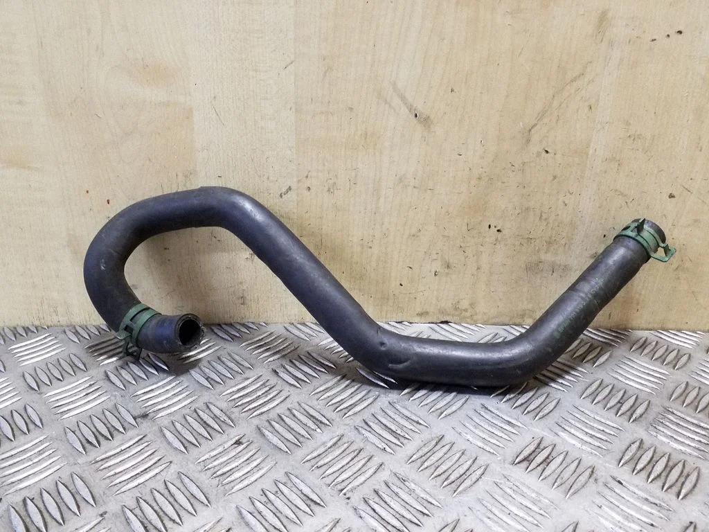 Engine coolant pipe/hose 701819372E