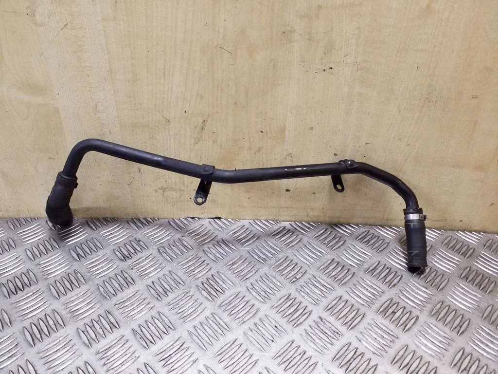 Engine coolant pipe/hose 059121062